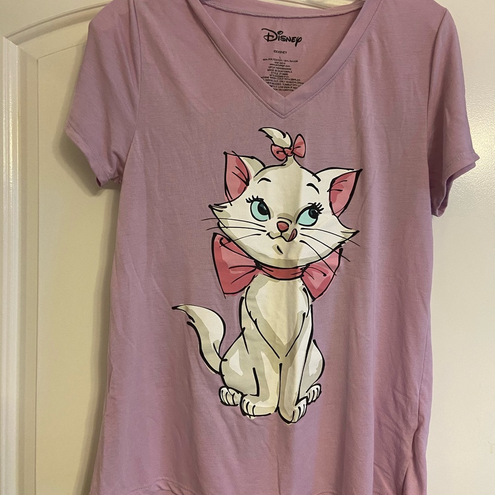 Women’s Disney Aristocats t shirt v-neck